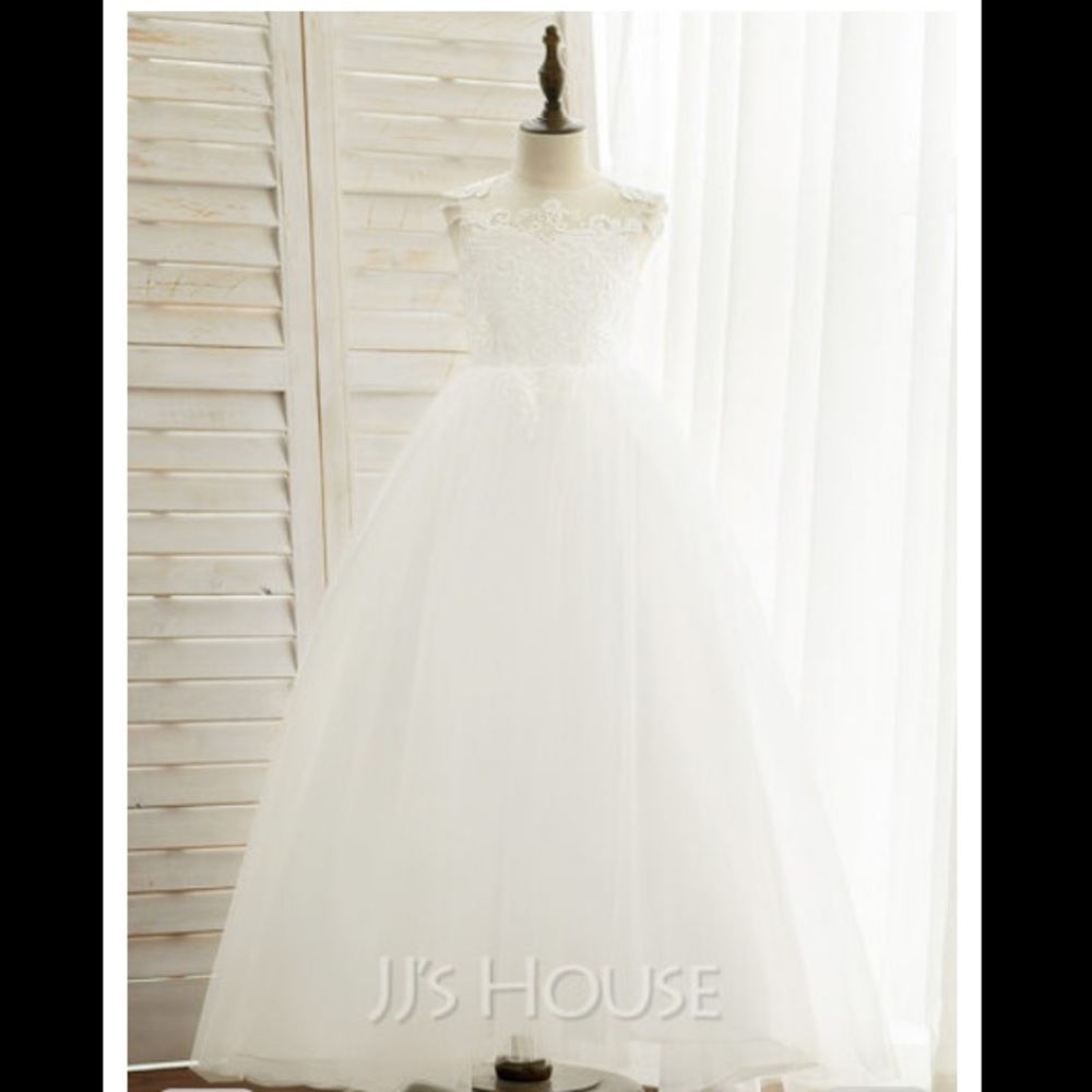 ✨Pretty Flower Girl dress ✨